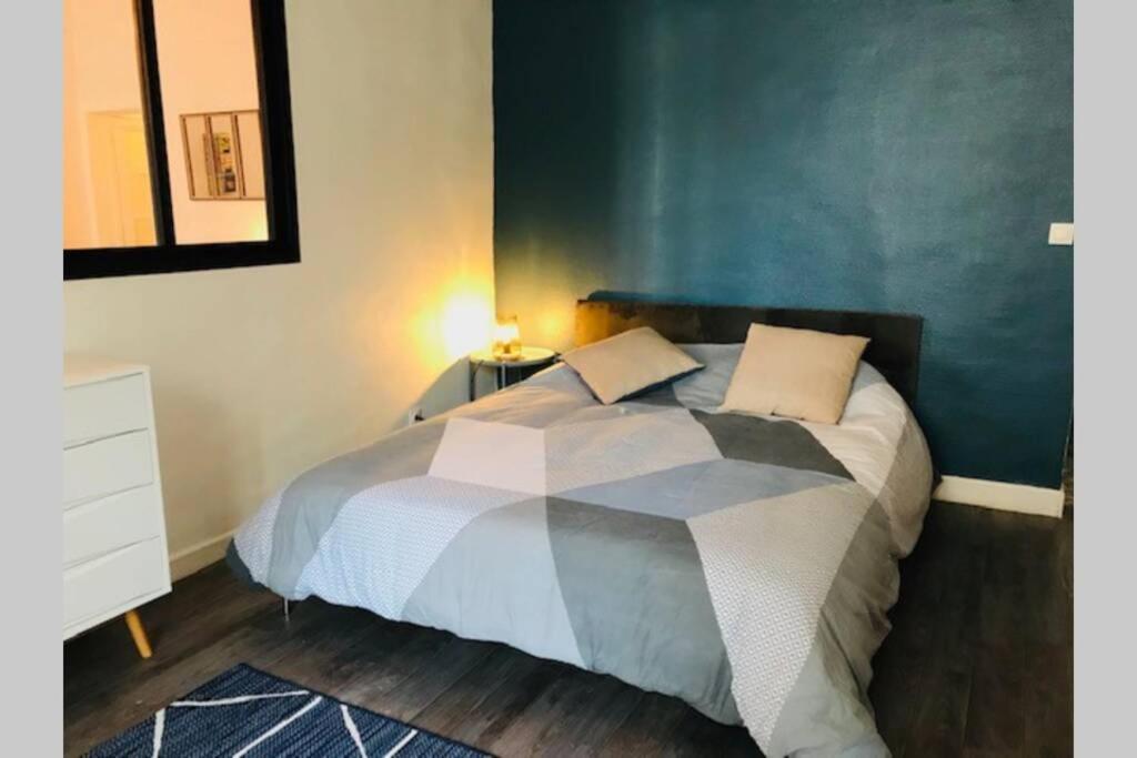 Au Coeur Du Vieux Bayeux, Logement De Charme Lejlighed Eksteriør billede